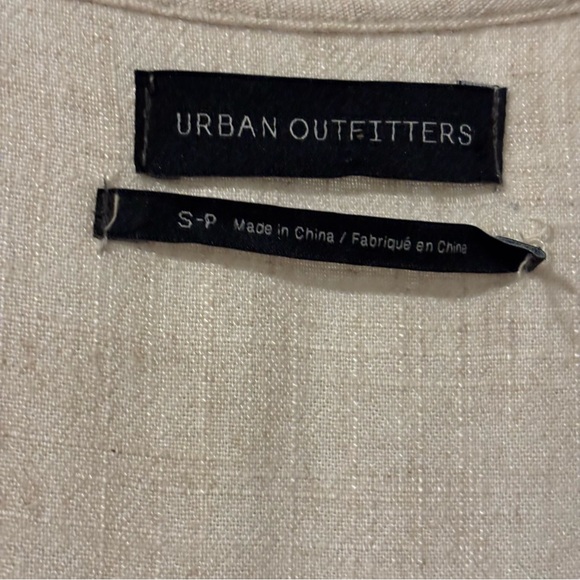 Urban Outfitters Woman Cream V-Neck Babydoll Minimalist Dress Size SP - Picture 7 of 7